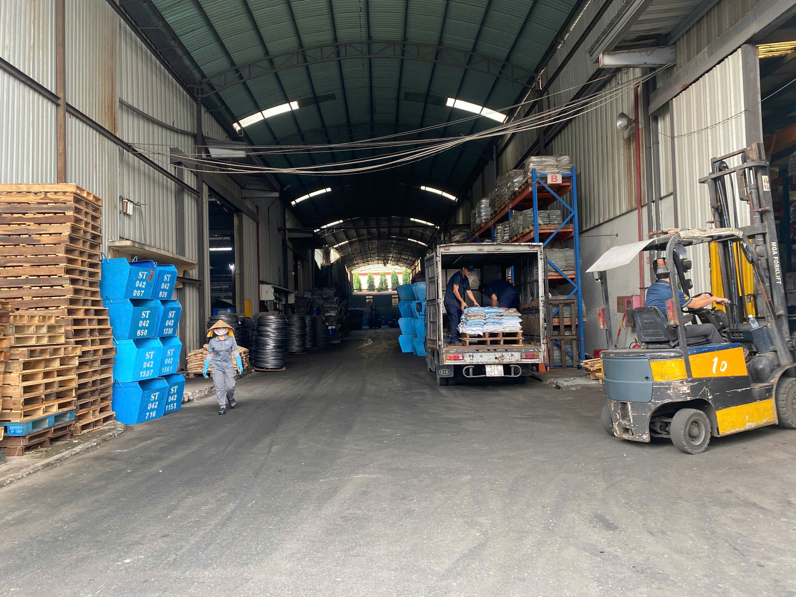 Loading Dock 2.jpg